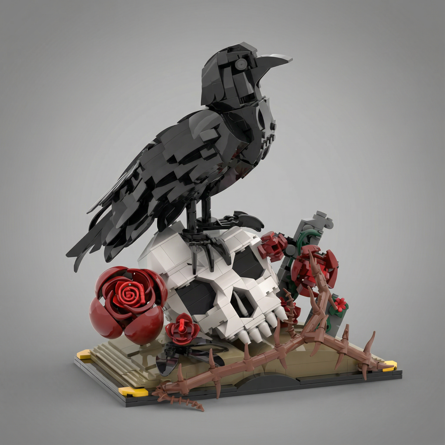 Raven & Skull Display – For Those Who Embrace the Dark Side
