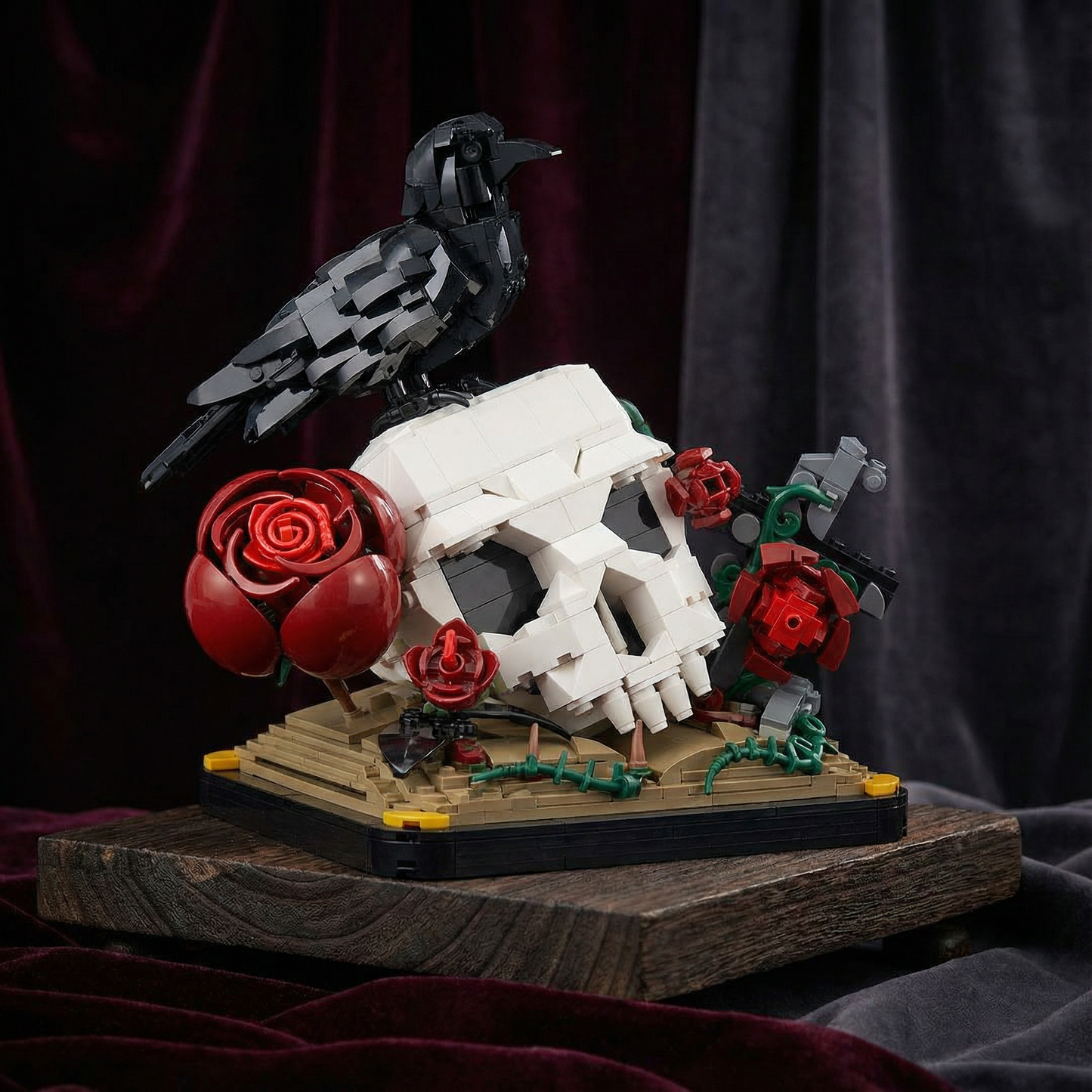 Raven & Skull Display – For Those Who Embrace the Dark Side